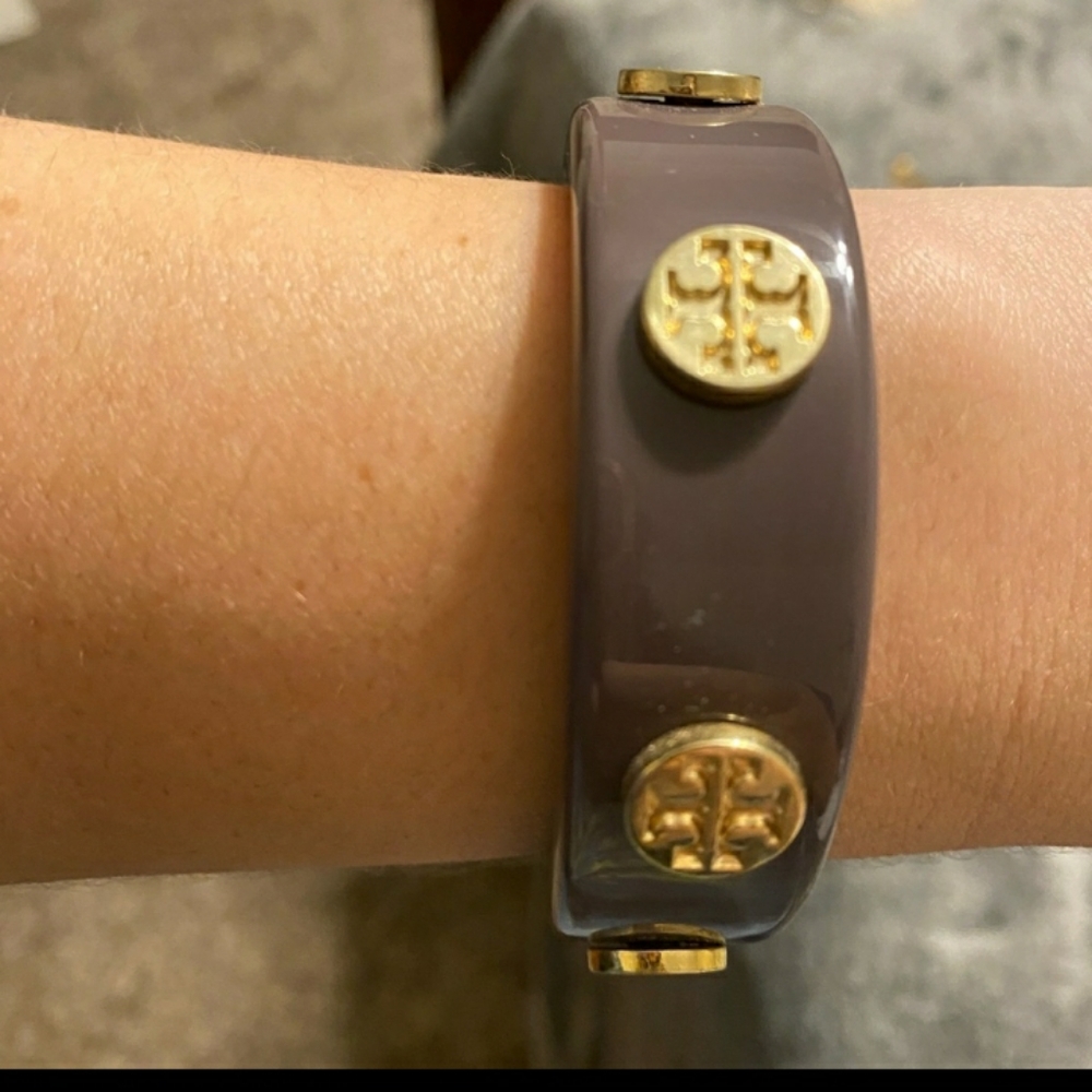 Tory Burch Braclet Bangle - Picture 2 of 2